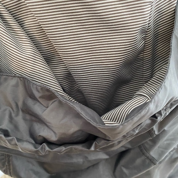 Lole Black Hooded Jacket - Picture 5 of 14